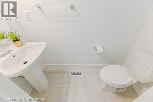 Photo 11 of 30 Saxony Street, Kitchener ON