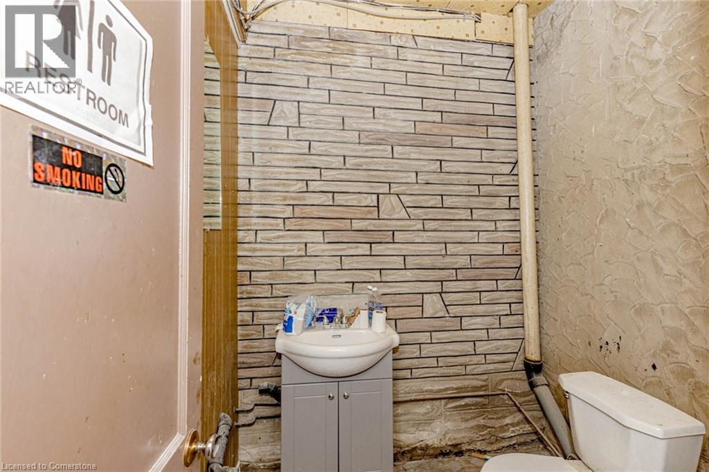 Photo 21 of 136 Cooper Street, Cambridge ON