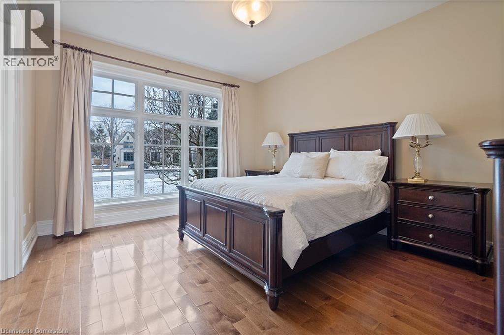 Photo 15 of 503 Meadow Wood Road, Mississauga ON