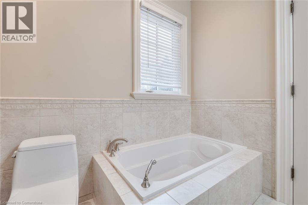 Photo 9 of 503 Meadow Wood Road, Mississauga ON