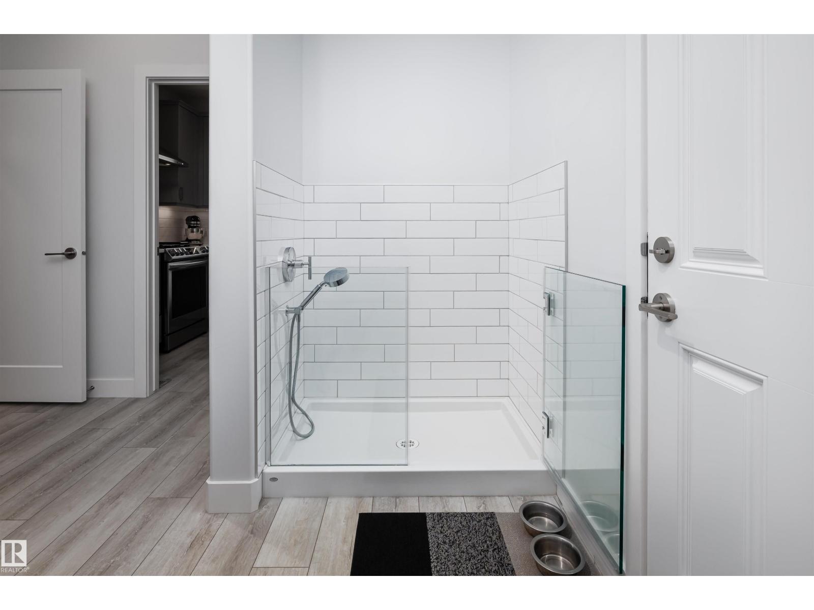 Photo 4 of 1562 Howes Pl Sw, Edmonton AB
