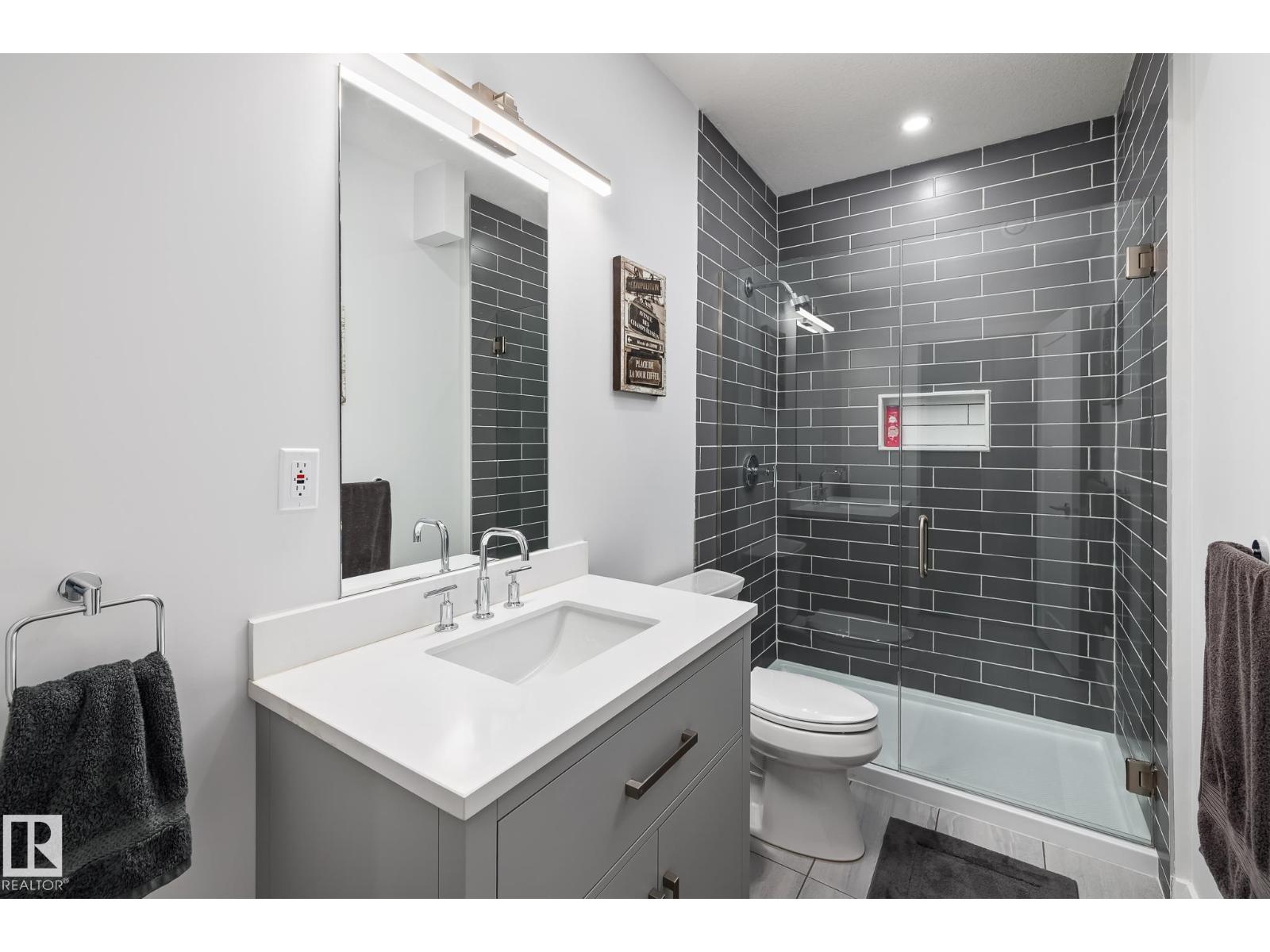 Photo 18 of 1562 Howes Pl Sw, Edmonton AB