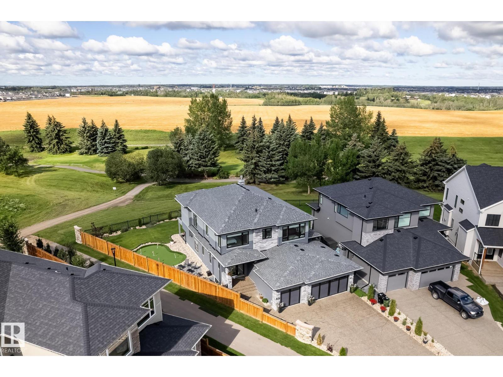 Photo 7 of 1562 Howes Pl Sw, Edmonton AB
