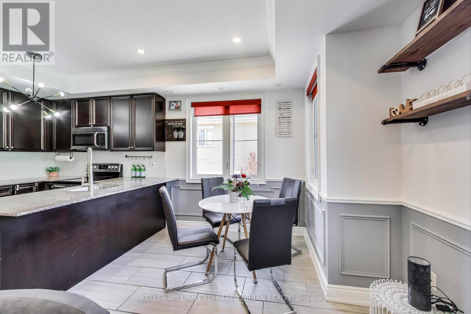 Photo 6 of 231 380 Hopewell Avenue, Toronto ON