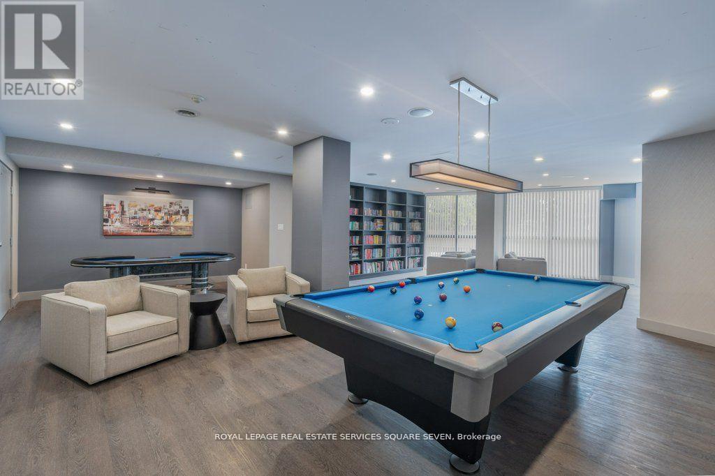 Photo 12 of 705 4235 Sherwoodtowne Boulevard, Mississauga ON