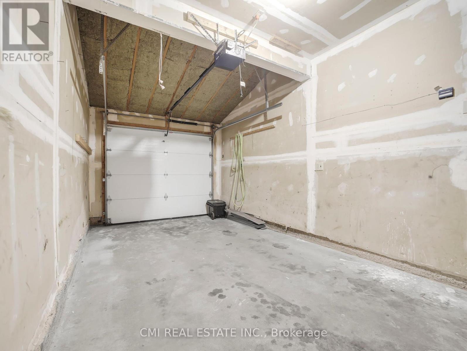 Photo 36 of 24 29 Paulander Drive, Kitchener ON
