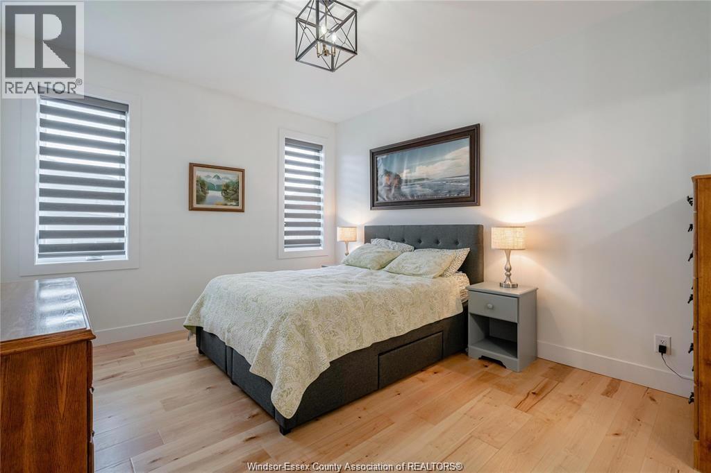 Photo 12 of 13 Summerville Avenue, Leamington ON