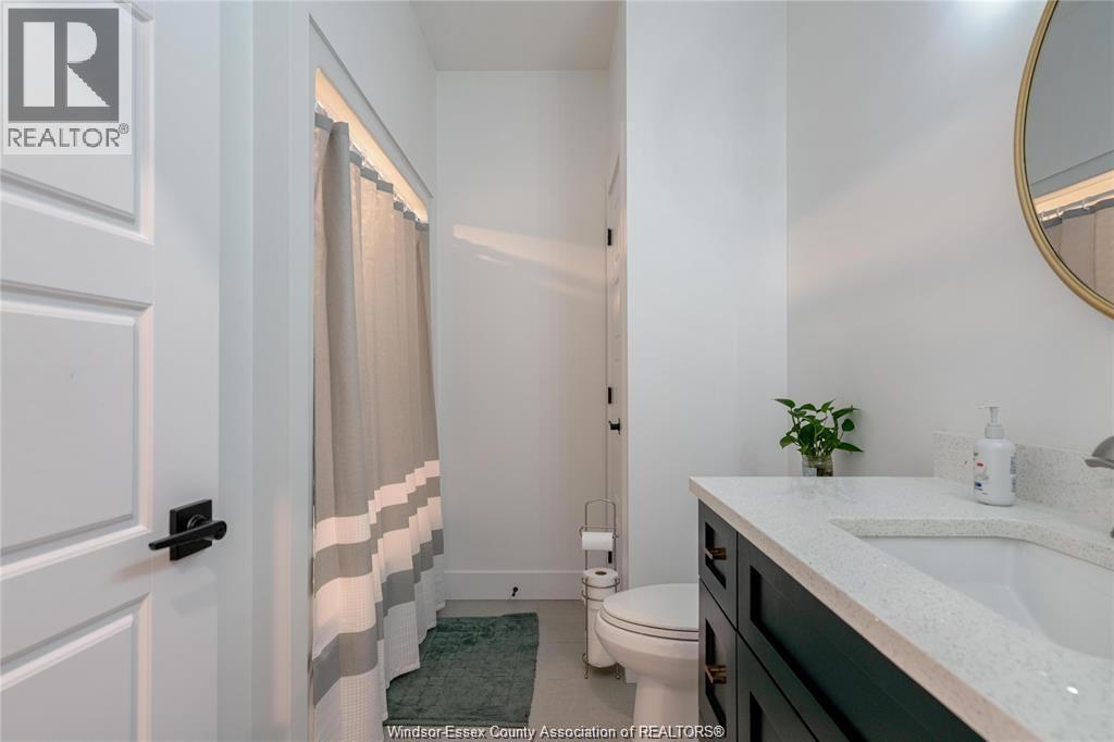 Photo 31 of 13 Summerville Avenue, Leamington ON