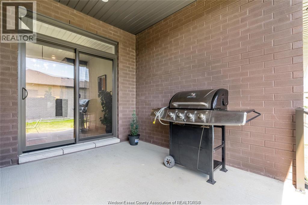 Photo 29 of 13 Summerville Avenue, Leamington ON