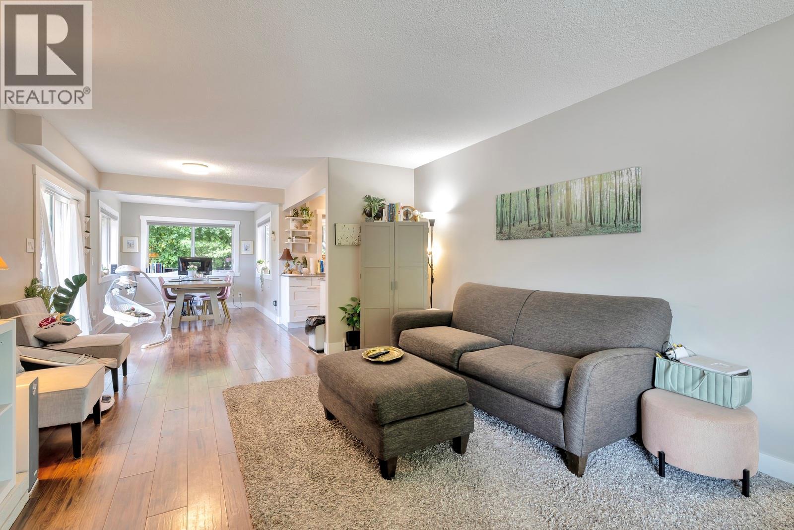 Photo 36 of 1552 Pinehurst Crescent, Kelowna BC