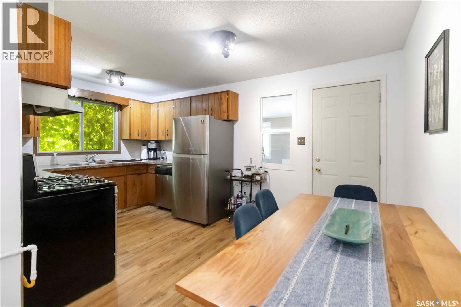 Photo 14 of 615 G Avenue S, Saskatoon SK