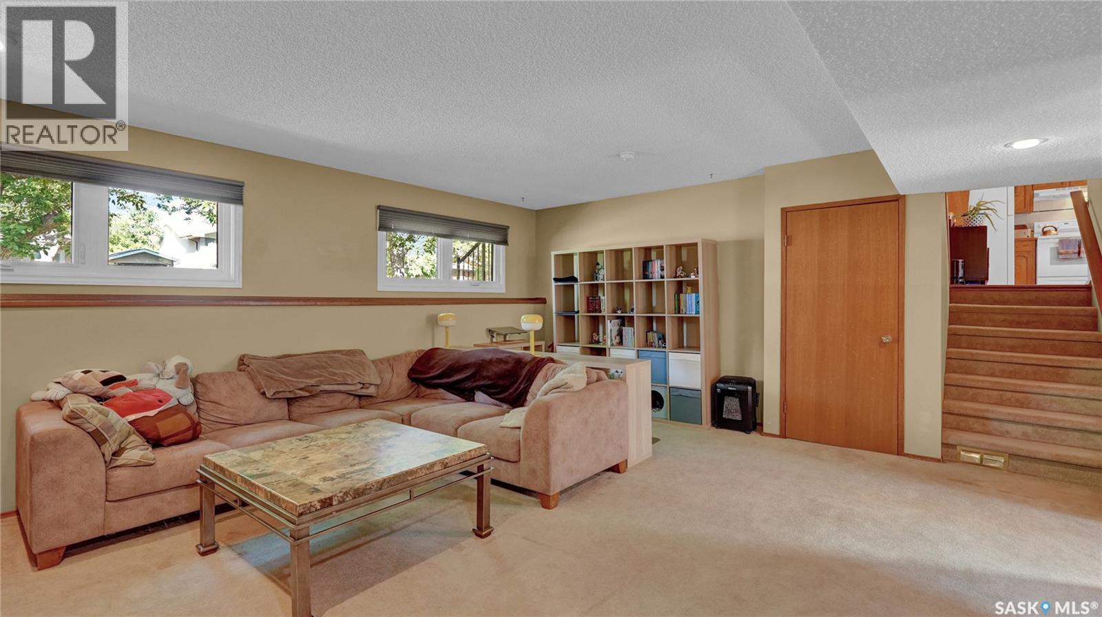 Single Family House for Sale in  Queen STREET Regina 