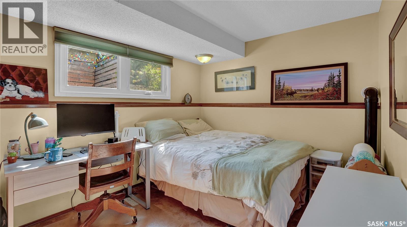 Single Family House for Sale in  Queen STREET Regina 