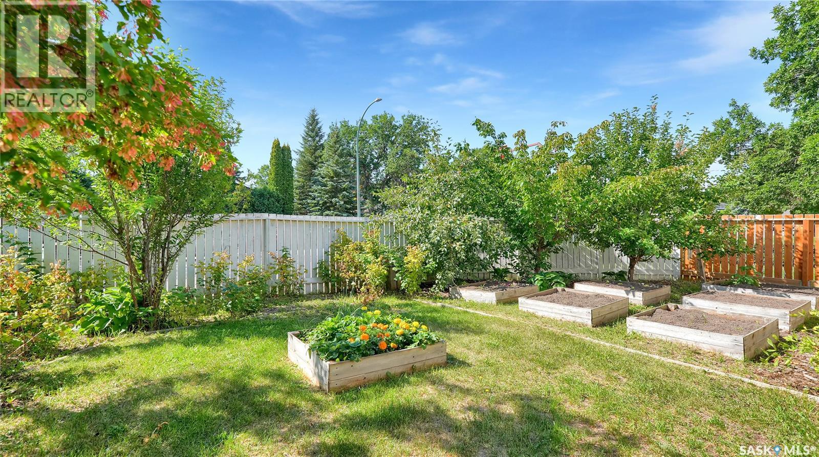 Single Family House for Sale in  Queen STREET Regina 