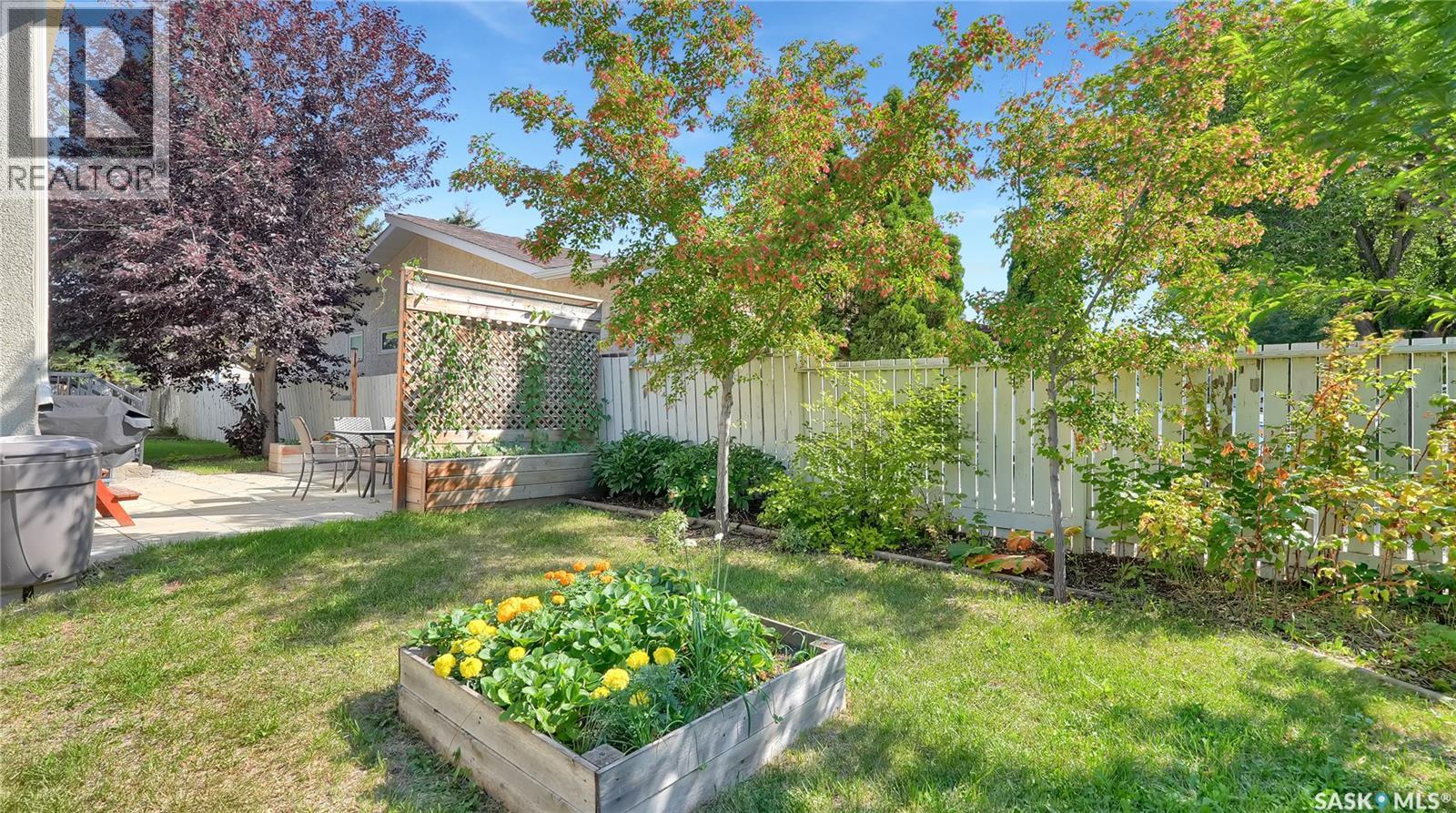 Single Family House for Sale in  Queen STREET Regina 