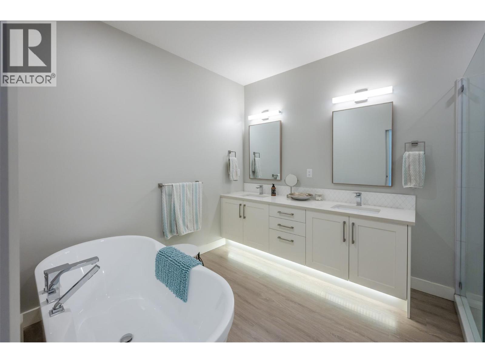  2749 Evergreen Drive, Penticton