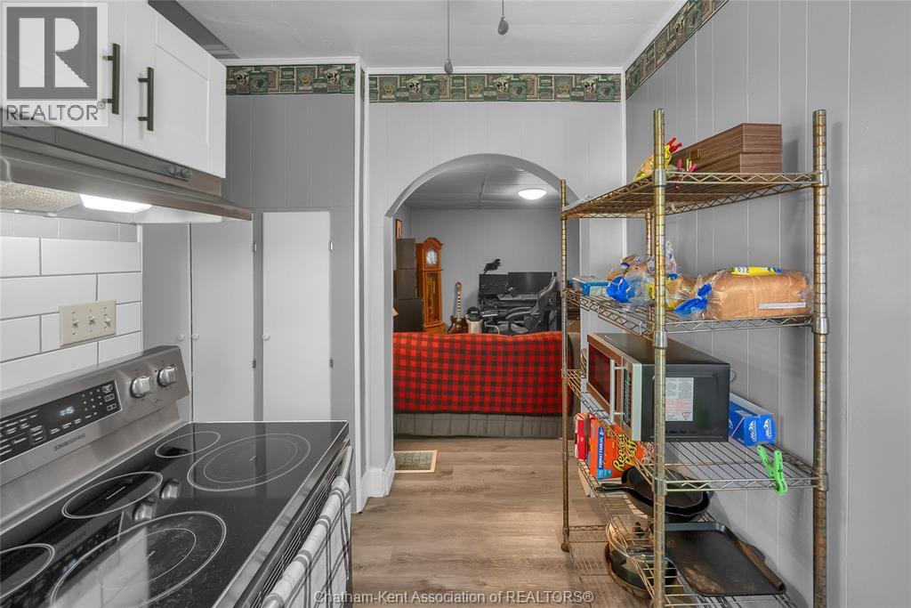Photo 1 of 185 Thames Street, Chatham ON