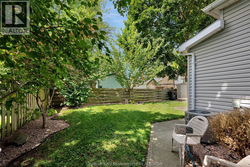 Photo 44 of 185 Thames Street, Chatham ON