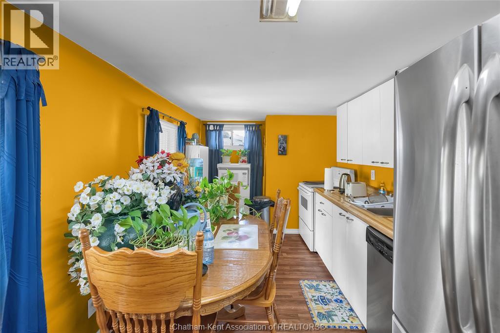 Photo 19 of 185 Thames Street, Chatham ON