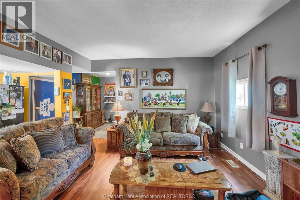 Photo 25 of 185 Thames Street, Chatham ON