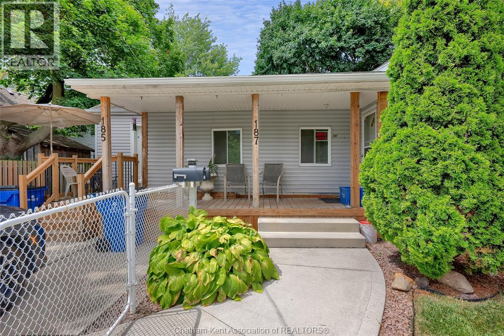 Photo 35 of 185 Thames Street, Chatham ON