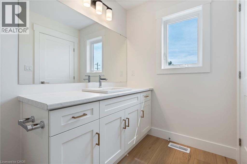 Photo 36 of 123 Amber Street, Waterford ON