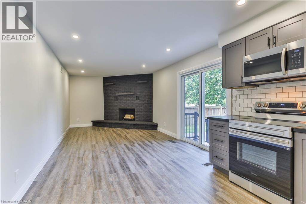 Photo 23 of 22 Atwood Crescent, Simcoe ON
