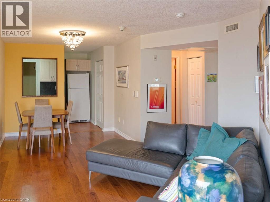 Photo 4 of 20 St George Street Unit 507, Kitchener ON