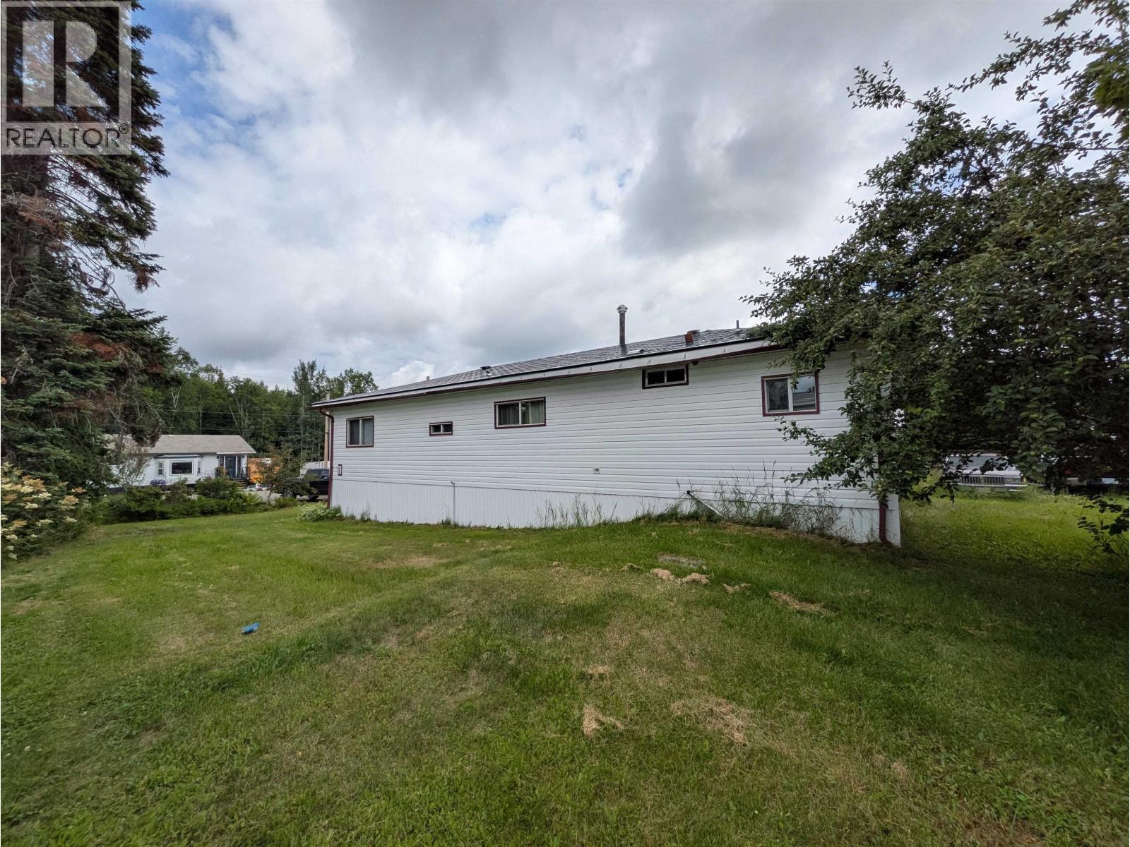 4195 KNIGHT CRESCENT, Prince George