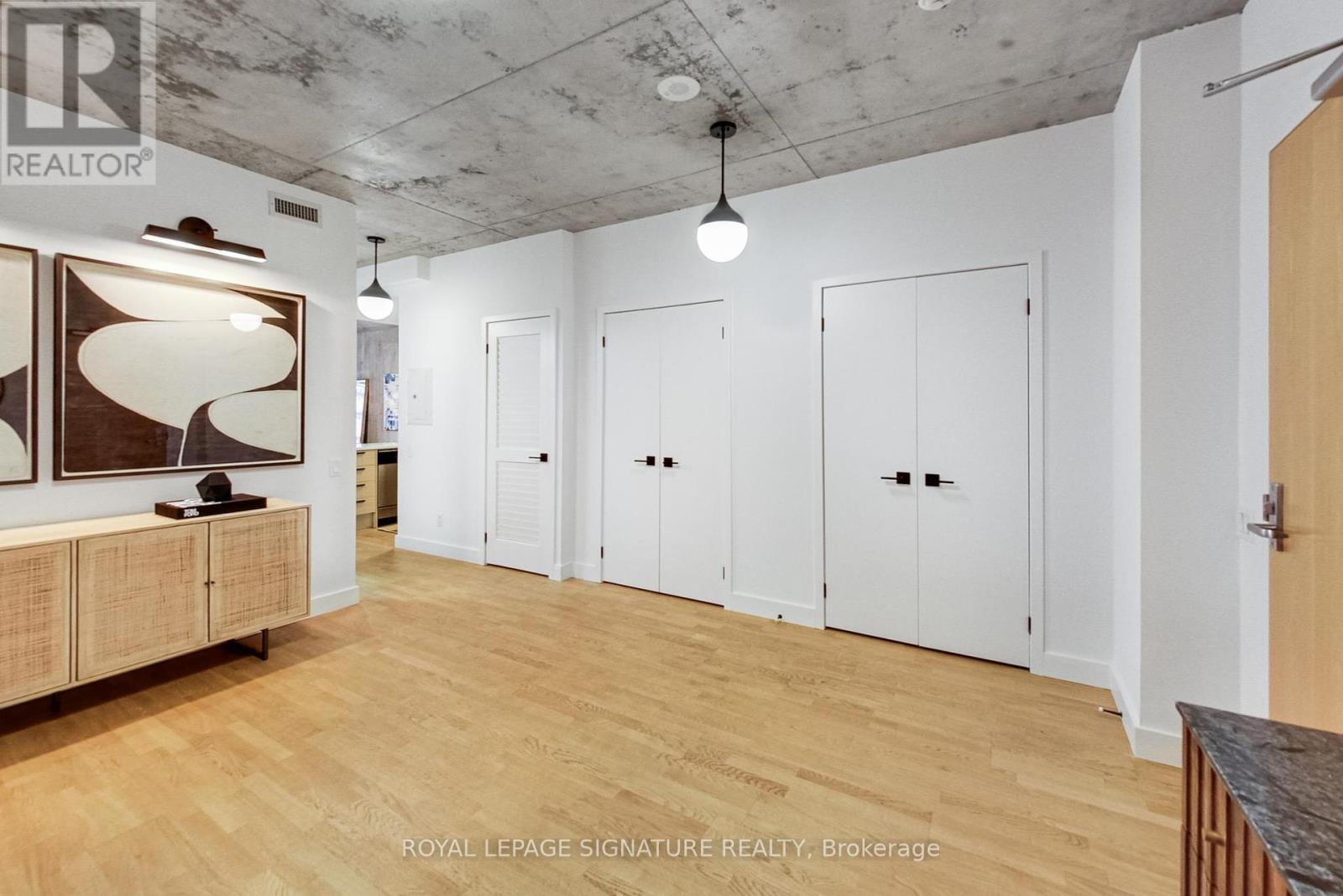 Photo 23 of 614 138 Princess Street, Toronto ON