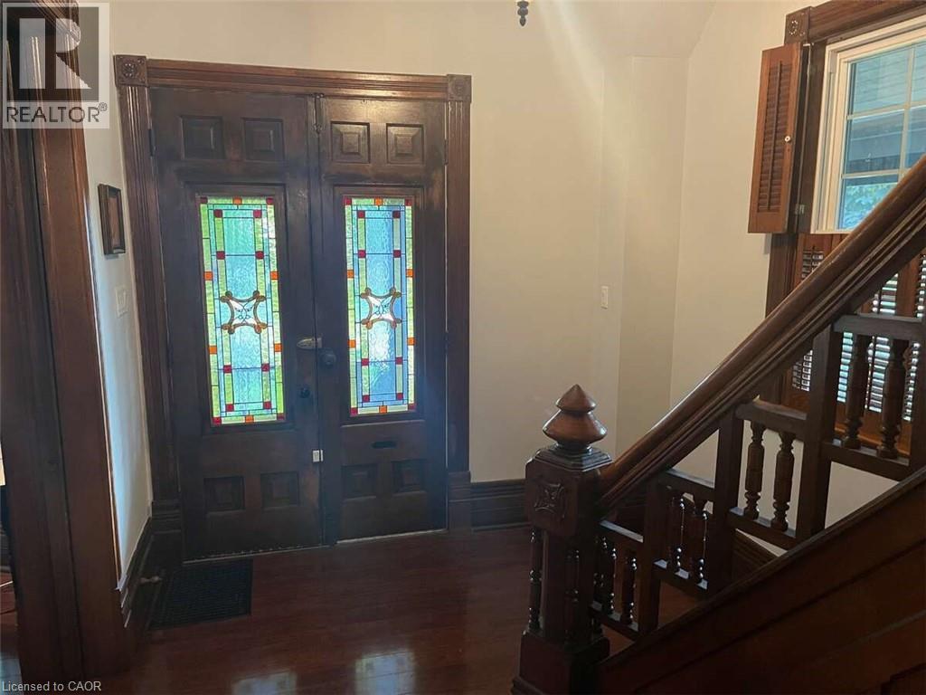 Photo 22 of 213 Vidal Street S, Sarnia ON