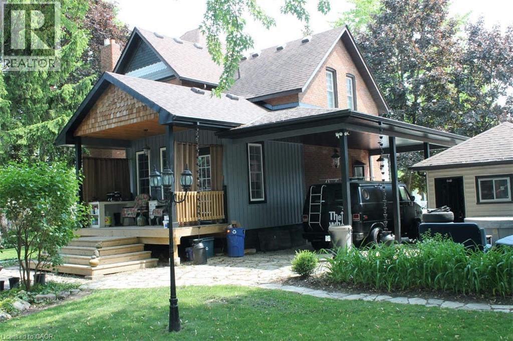 Photo 27 of 213 Vidal Street S, Sarnia ON