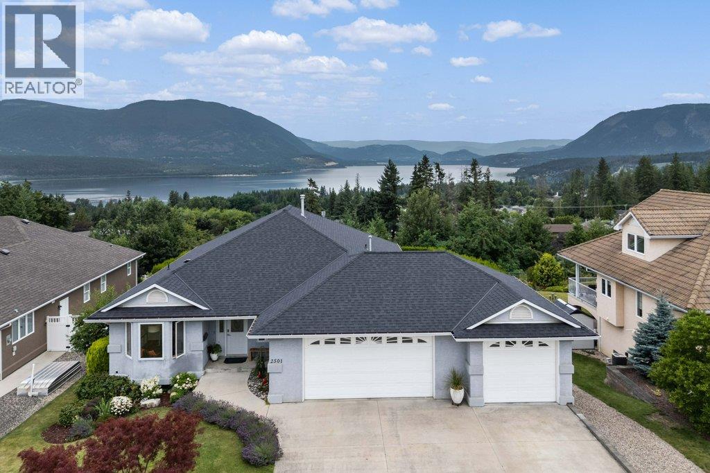 Photo 1 of 2501 4 Avenue Se, Salmon Arm BC