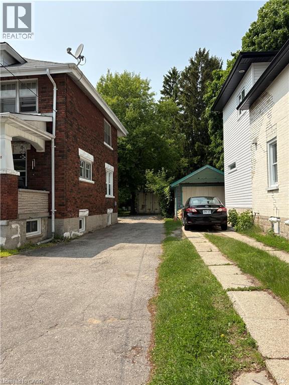 Photo 9 of 320 Guelph Street, Kitchener ON