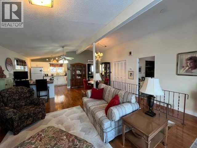 Photo 7 of 162 W 100 S Street, Raymond AB