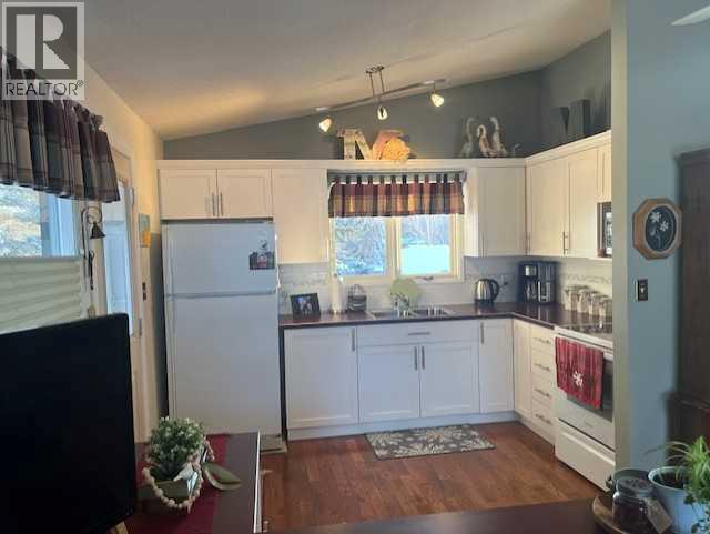Photo 20 of 162 W 100 S Street, Raymond AB