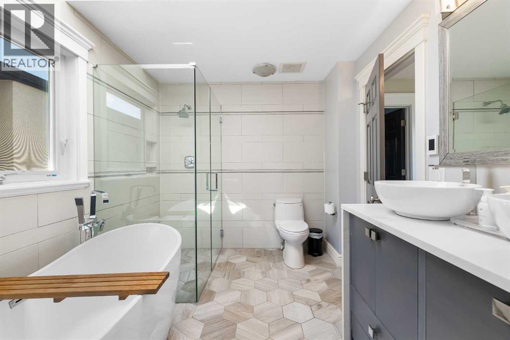 Photo 21 of 2236 33 Street Sw, Calgary AB