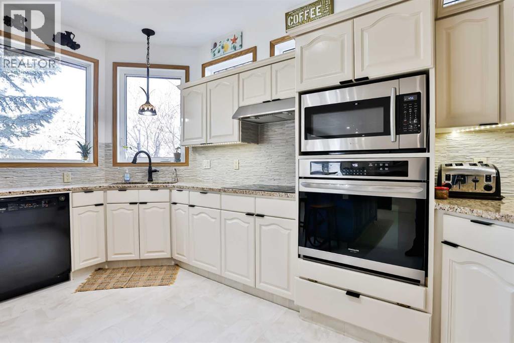 Single Family House for Sale in   Avenue S Glendale Lethbridge 