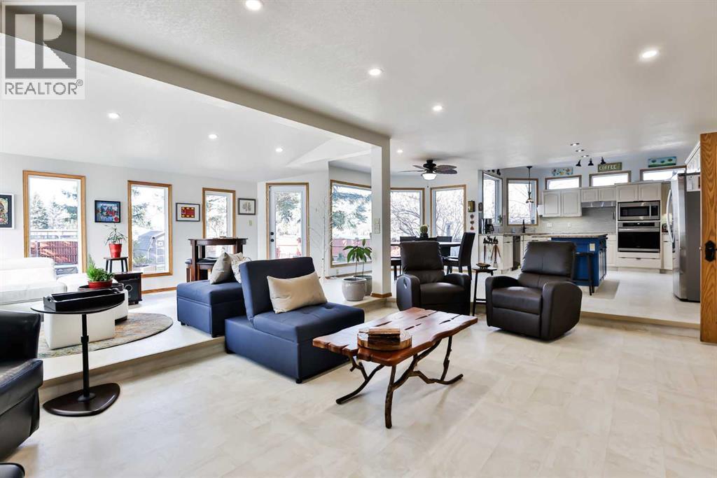 Single Family House for Sale in   Avenue S Glendale Lethbridge 