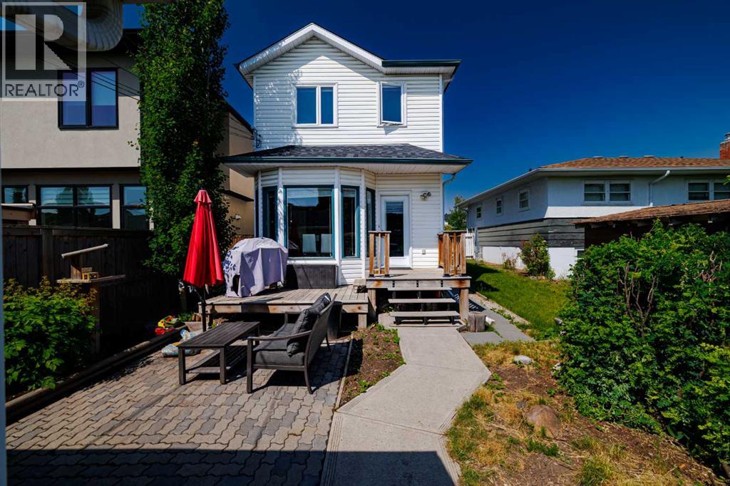 Photo 26 of 2236 33 Street Sw, Calgary AB