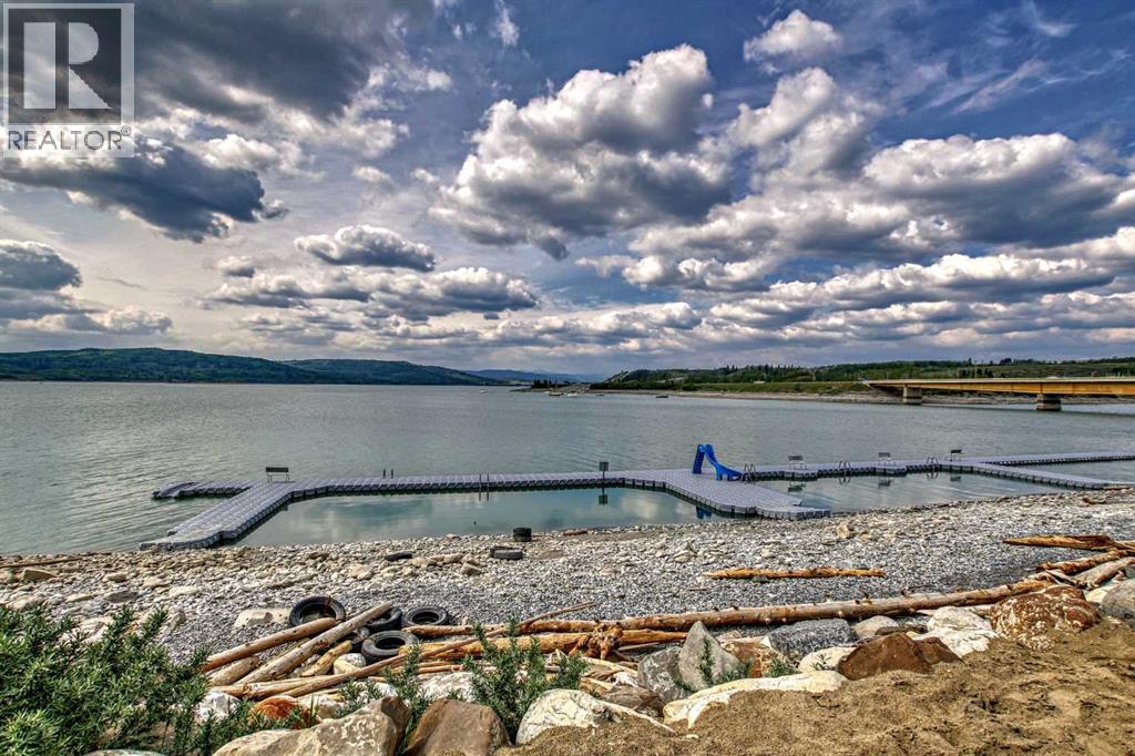 Photo 13 of 503 Cottageclub Bay, Rural Rocky View County AB