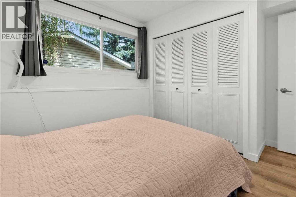 Photo 31 of 40 Bergen Place Nw, Calgary AB