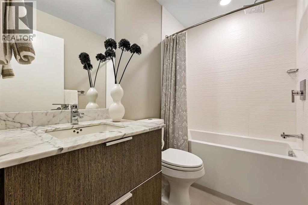 Single Family House for Sale in    Avenue NW Sunnyside Calgary 