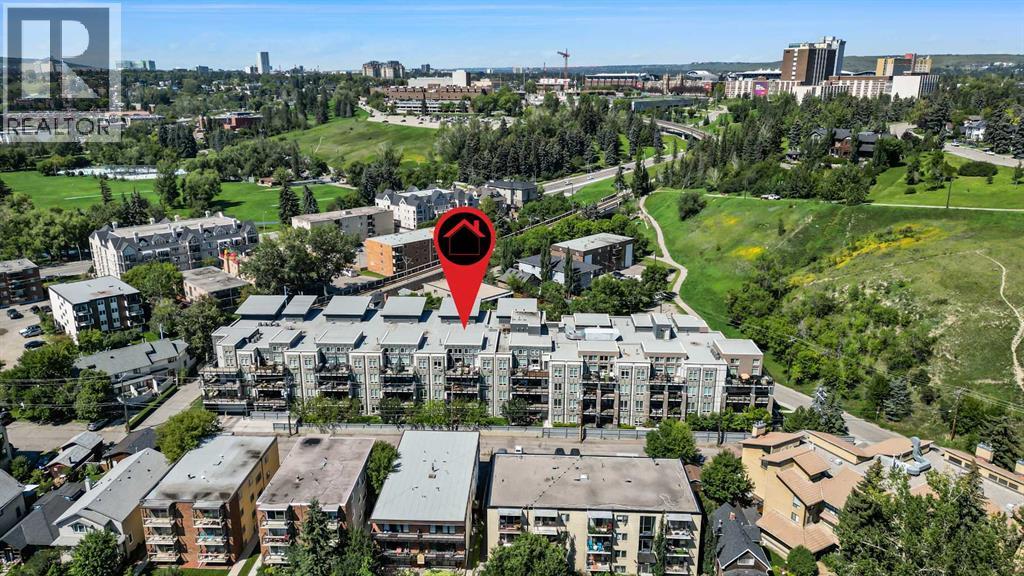 Single Family House for Sale in    Avenue NW Sunnyside Calgary 