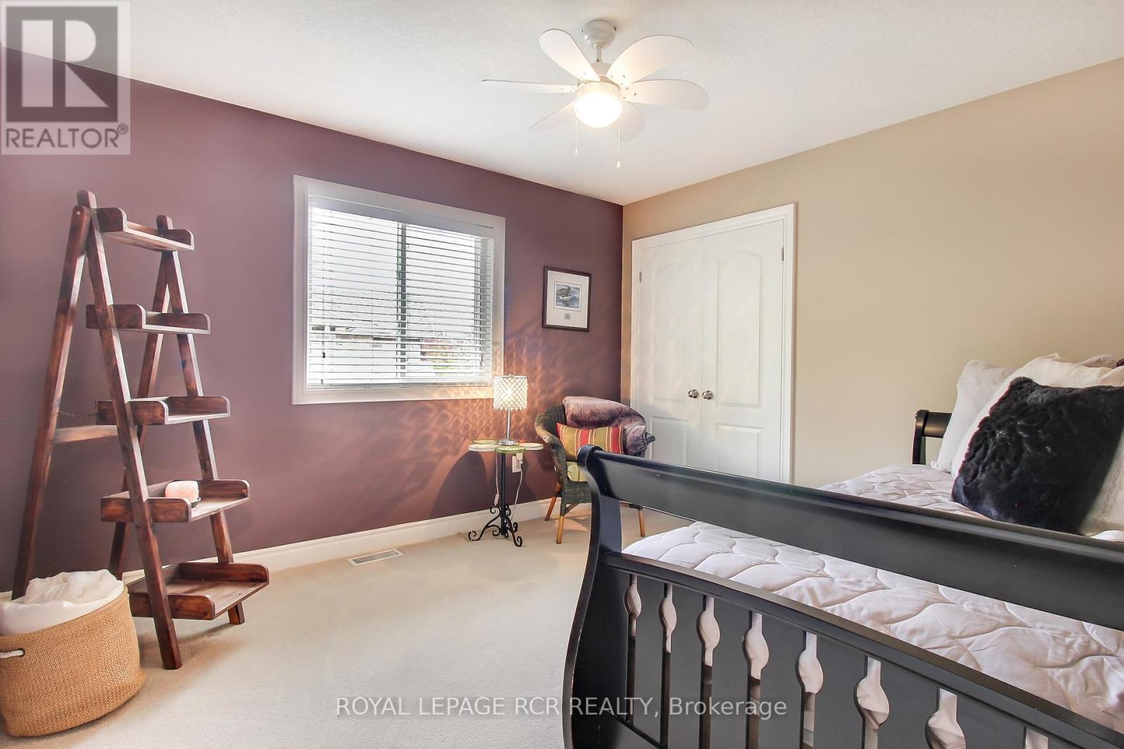 Photo 11 of 1047 Nantyr Drive, Innisfil ON