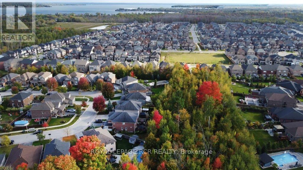 Photo 46 of 1047 Nantyr Drive, Innisfil ON