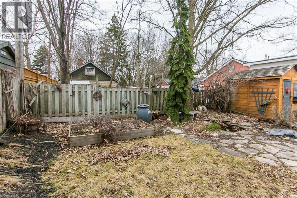 Photo 13 of 195 Edinburgh Road N, Guelph ON