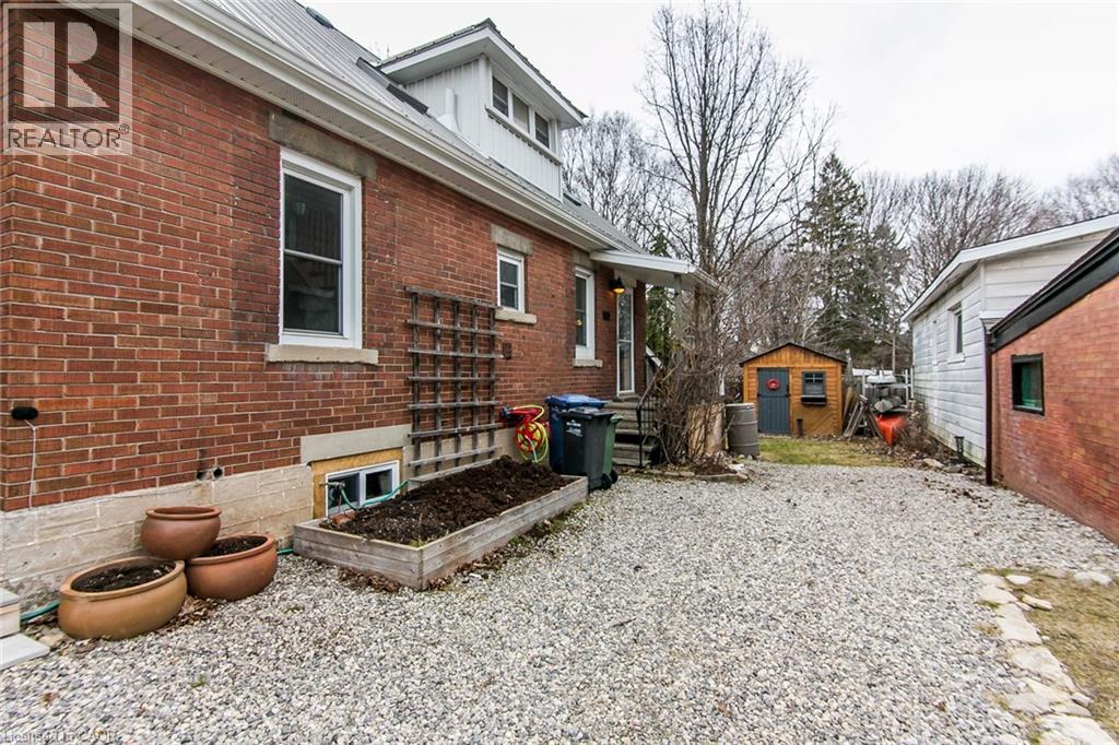 Photo 8 of 195 Edinburgh Road N, Guelph ON