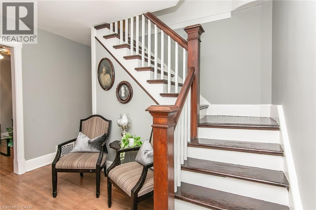 Photo 36 of 195 Edinburgh Road N, Guelph ON
