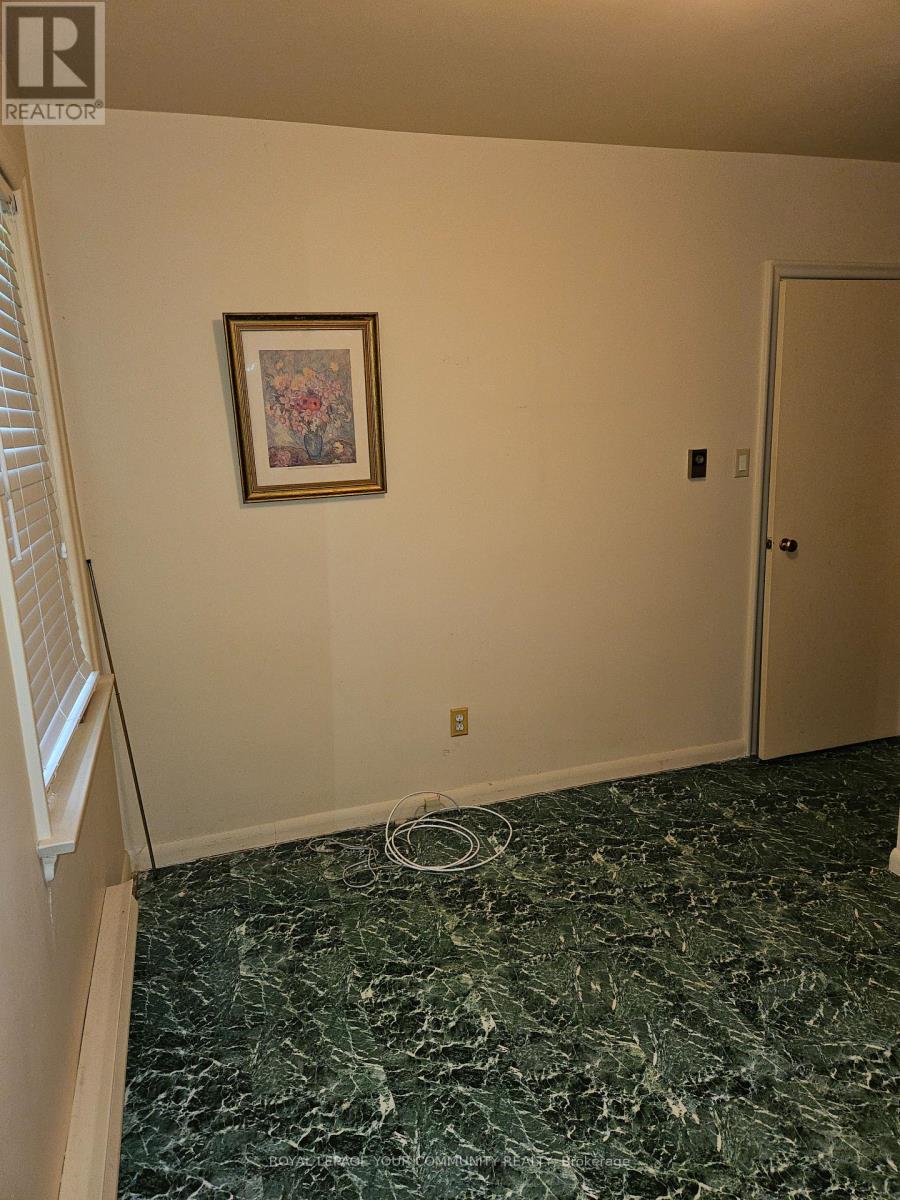 Photo 10 of 11419 Bathurst Street, Richmond Hill ON